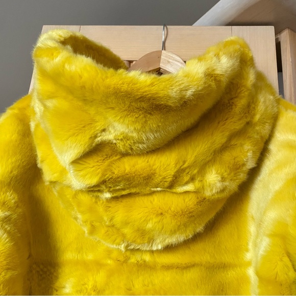 NEW Zara yellow faux fur hooded jacket coat - Picture 7 of 11